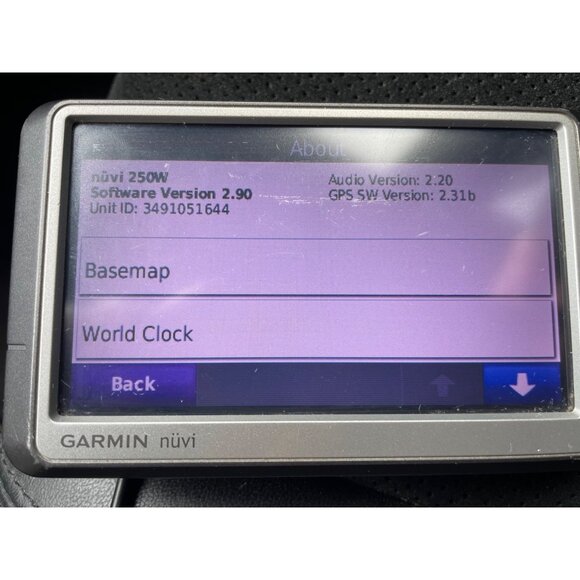 Garmin Nuvi 250w navigation System With Accessories Car Mount & Charger Works - Picture 11 of 11